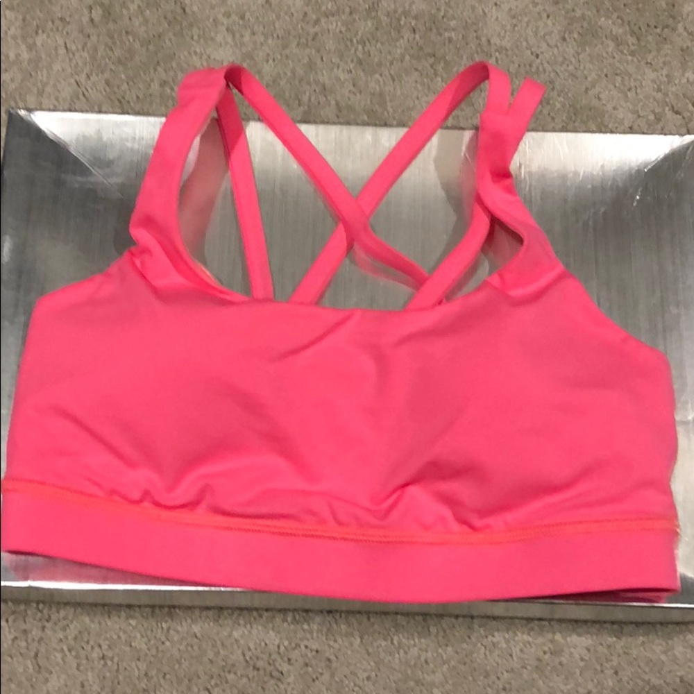 Lululemon hot pink sports bra